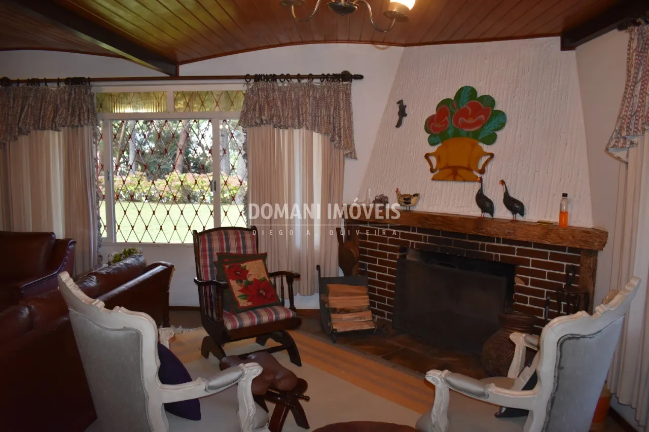 Casa à venda de 1 ha em Campos do Jordão, SP, Brasil