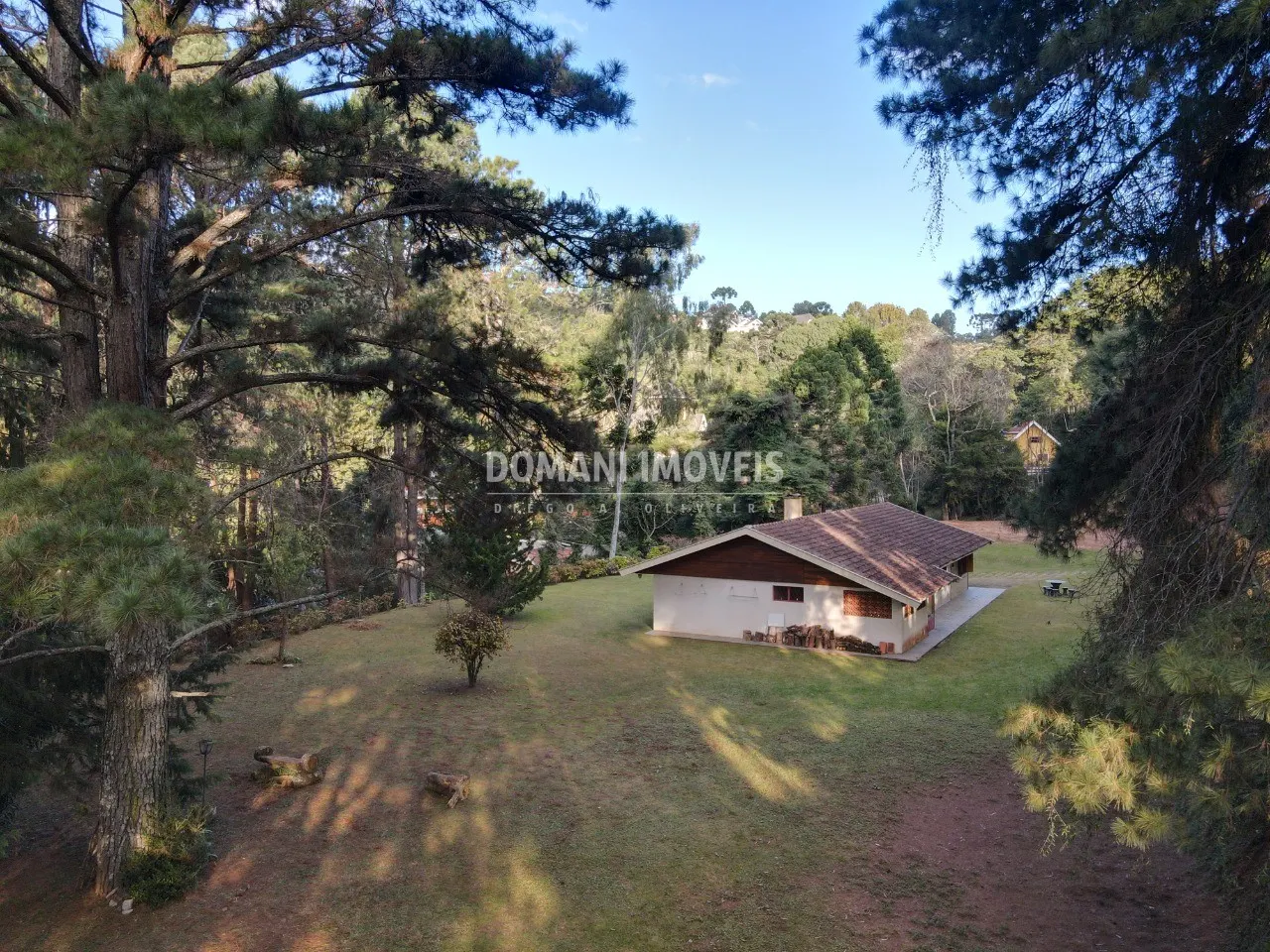 Casa à venda de 1 ha em Campos do Jordão, SP, Brasil