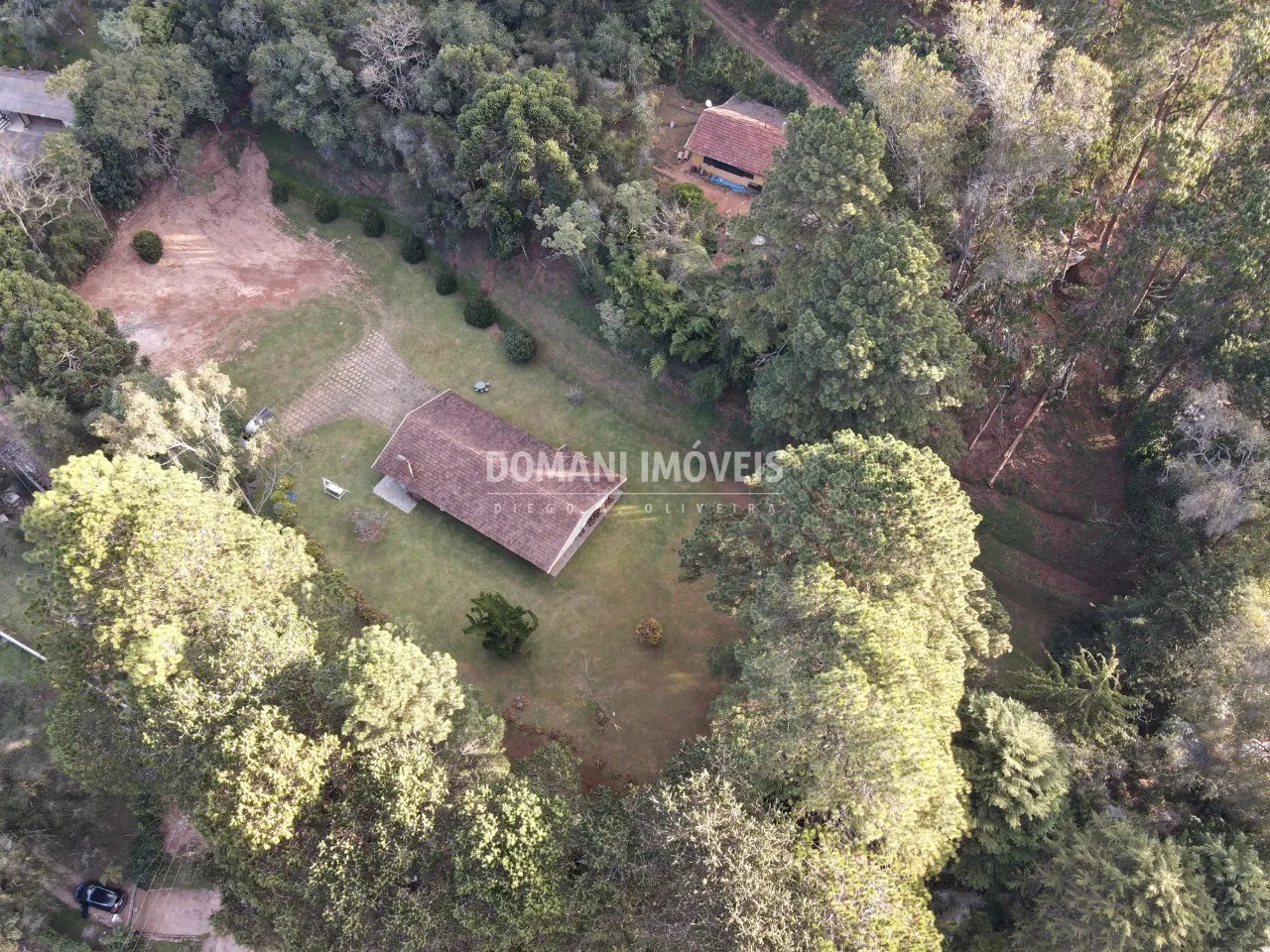 Casa à venda de 1 ha em Campos do Jordão, SP, Brasil