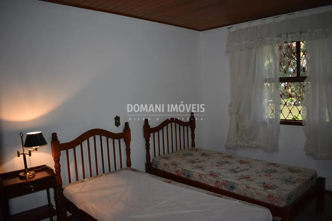 Casa à venda de 1 ha em Campos do Jordão, SP, Brasil
