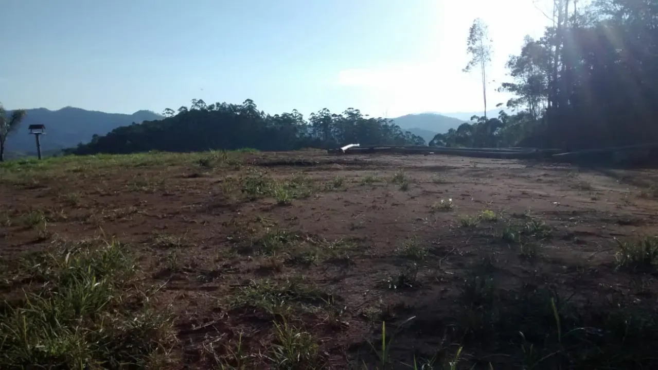 Terreno à venda de 4 ha em Monteiro Lobato, SP, Brasil