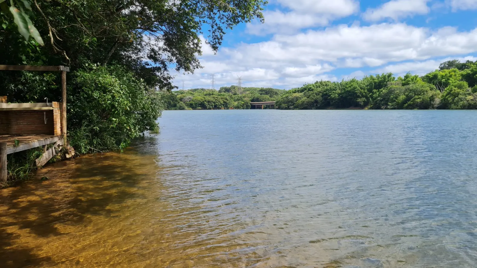 Terreno à venda de 992 m² em Piraju, SP, Brasil