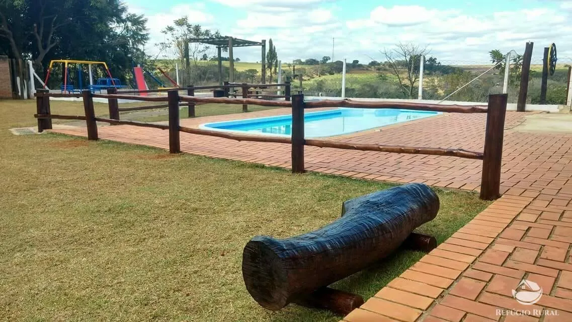Small farm for sale of 8 acres in Itapira, SP, Brazil