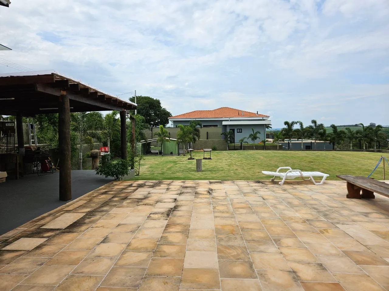 Casa à venda de 2.000 m² em Piraju, SP, Brasil