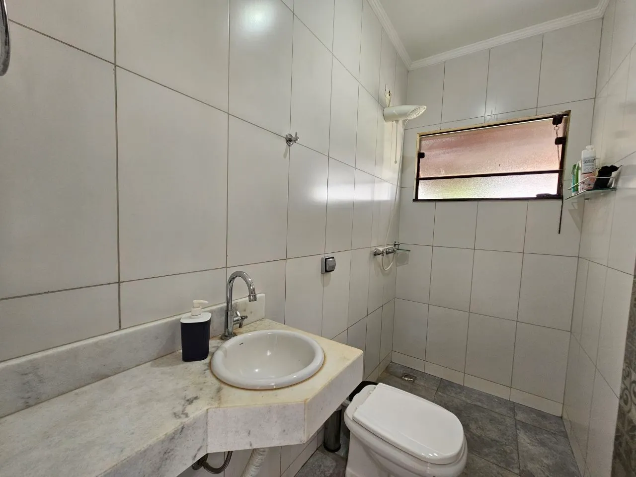 Casa à venda de 2.000 m² em Piraju, SP, Brasil