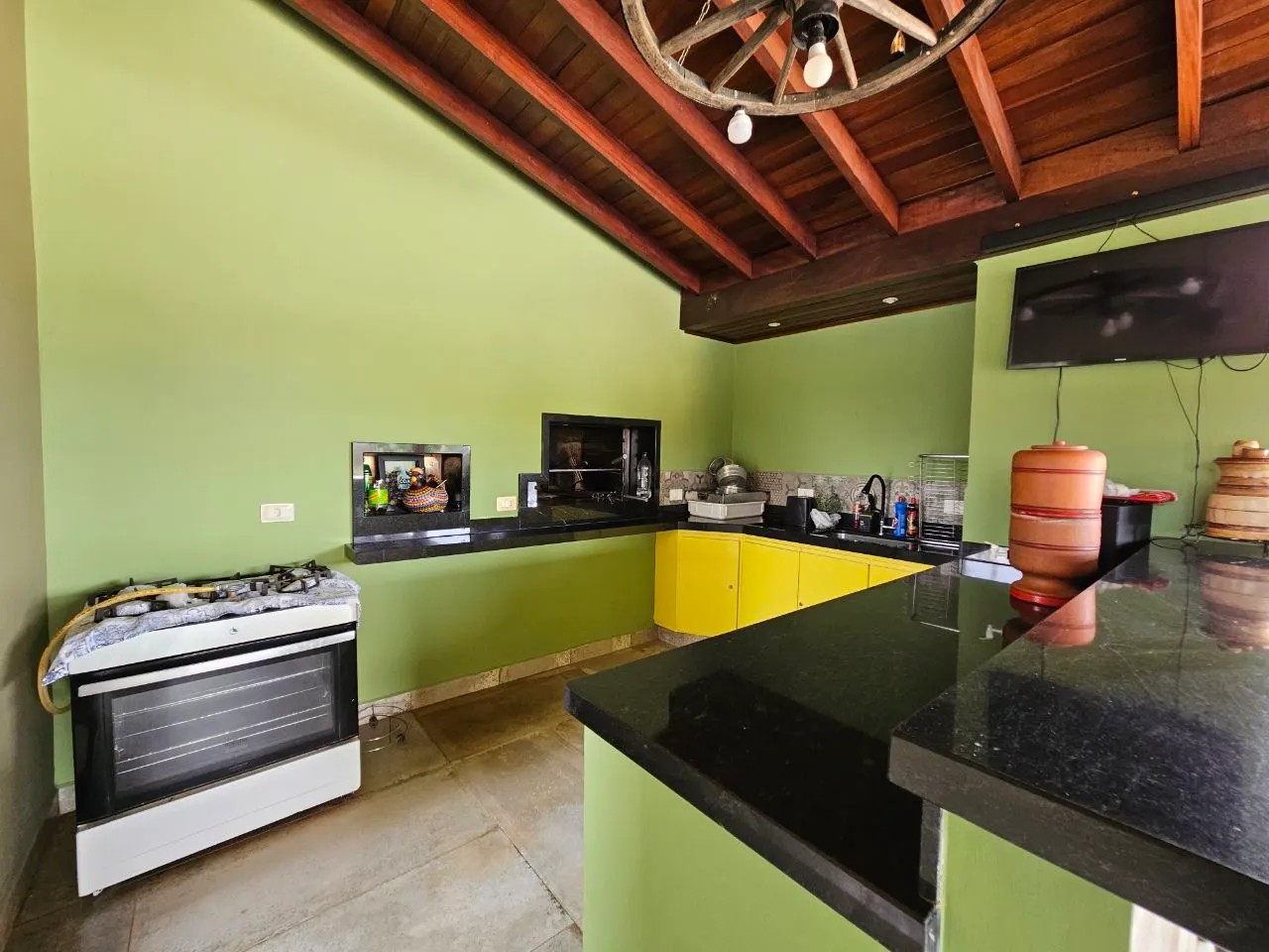 Casa à venda de 2.000 m² em Piraju, SP, Brasil