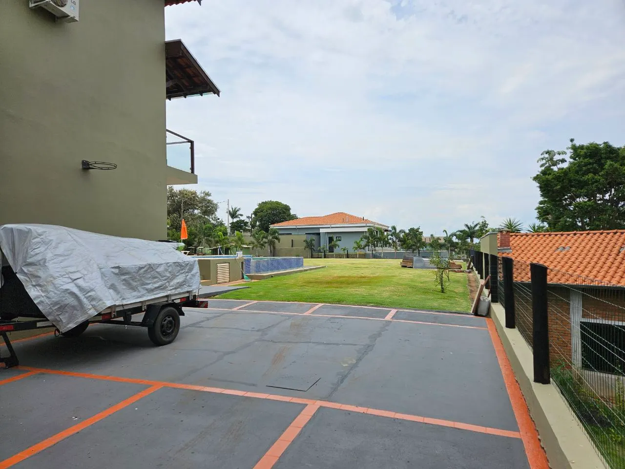 Casa à venda de 2.000 m² em Piraju, SP, Brasil