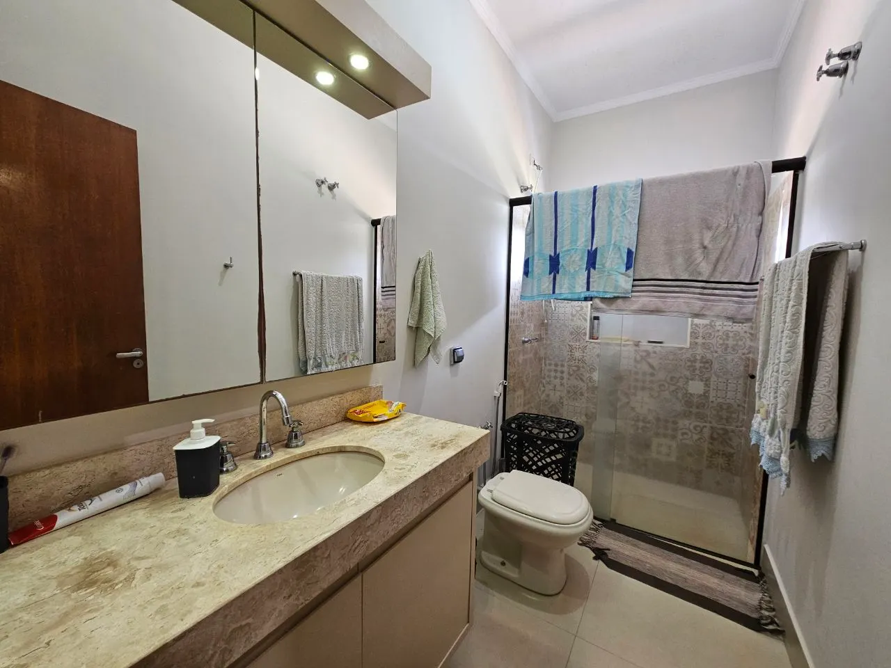 Casa à venda de 2.000 m² em Piraju, SP, Brasil