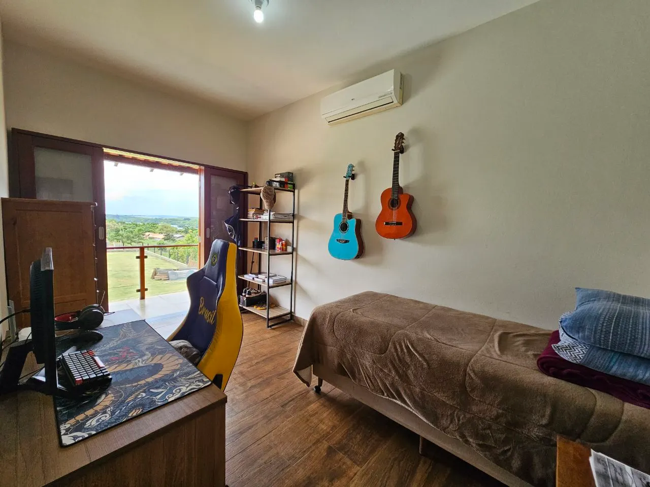 Casa à venda de 2.000 m² em Piraju, SP, Brasil