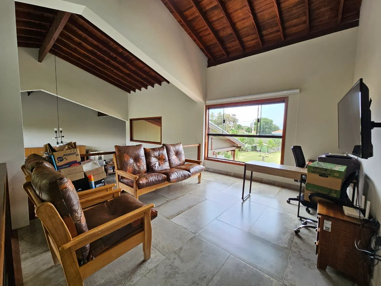 Casa à venda de 2.000 m² em Piraju, SP, Brasil