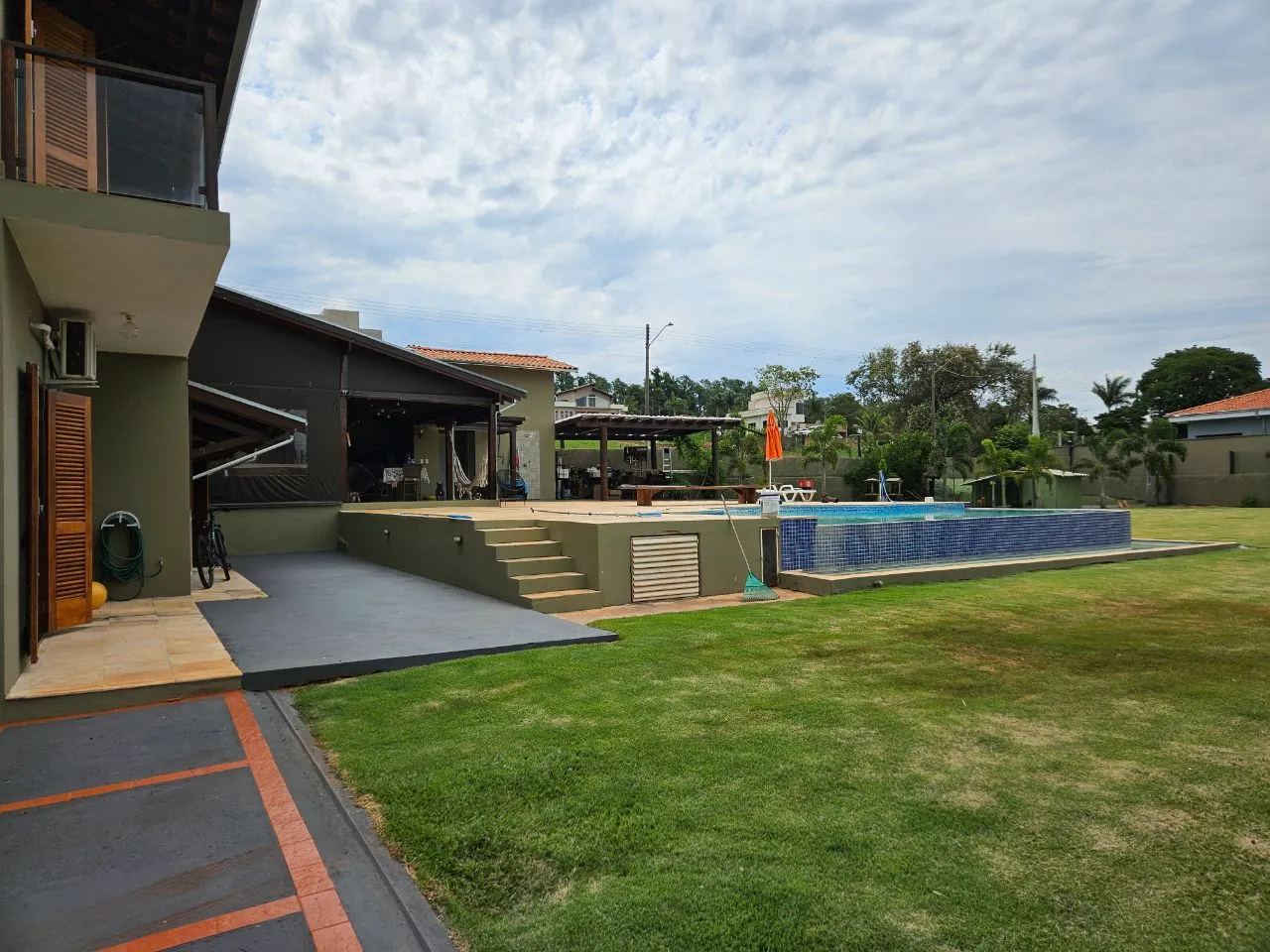 Casa à venda de 2.000 m² em Piraju, SP, Brasil