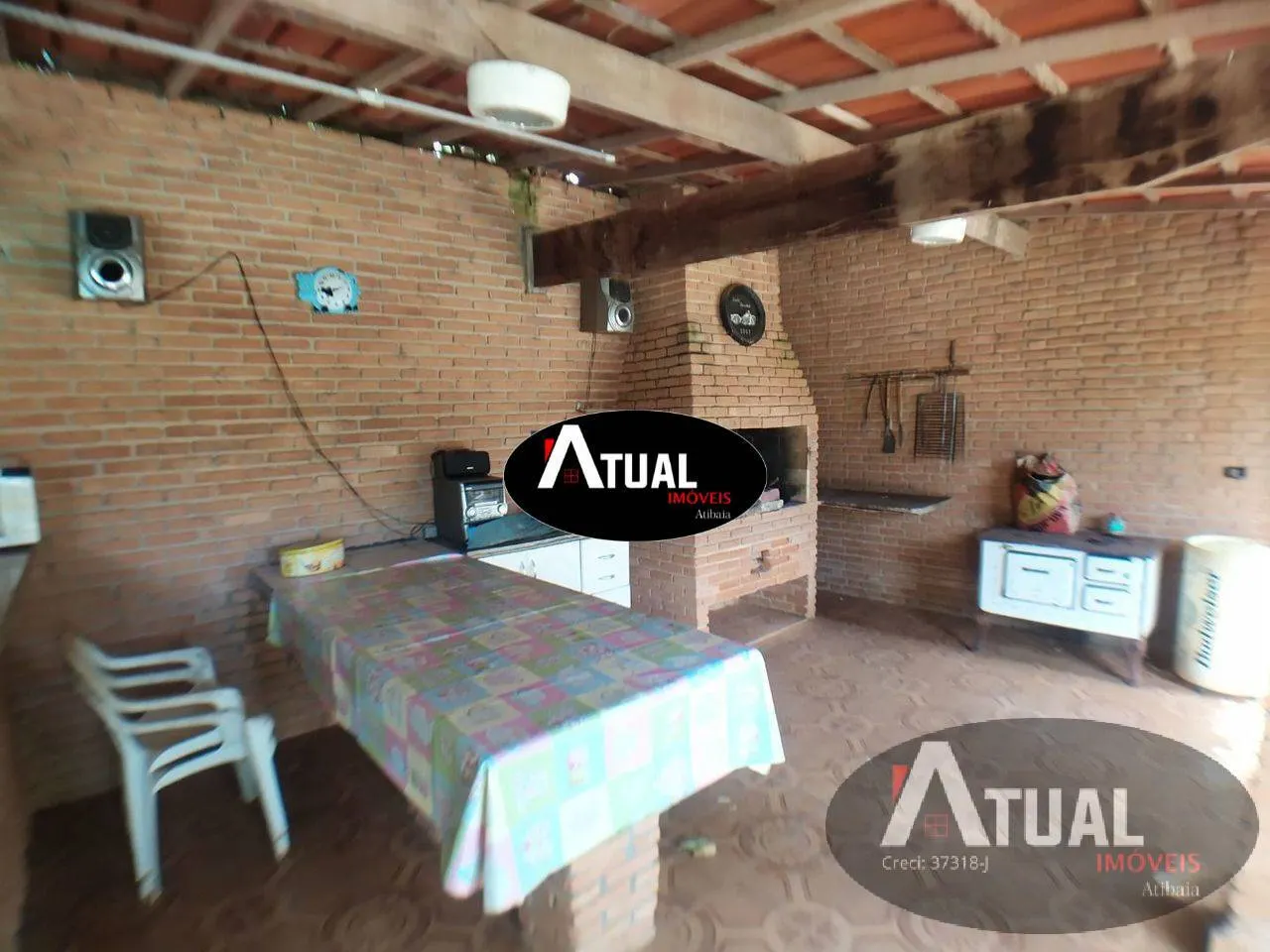Casa à venda de 2.000 m² em Atibaia, SP, Brasil