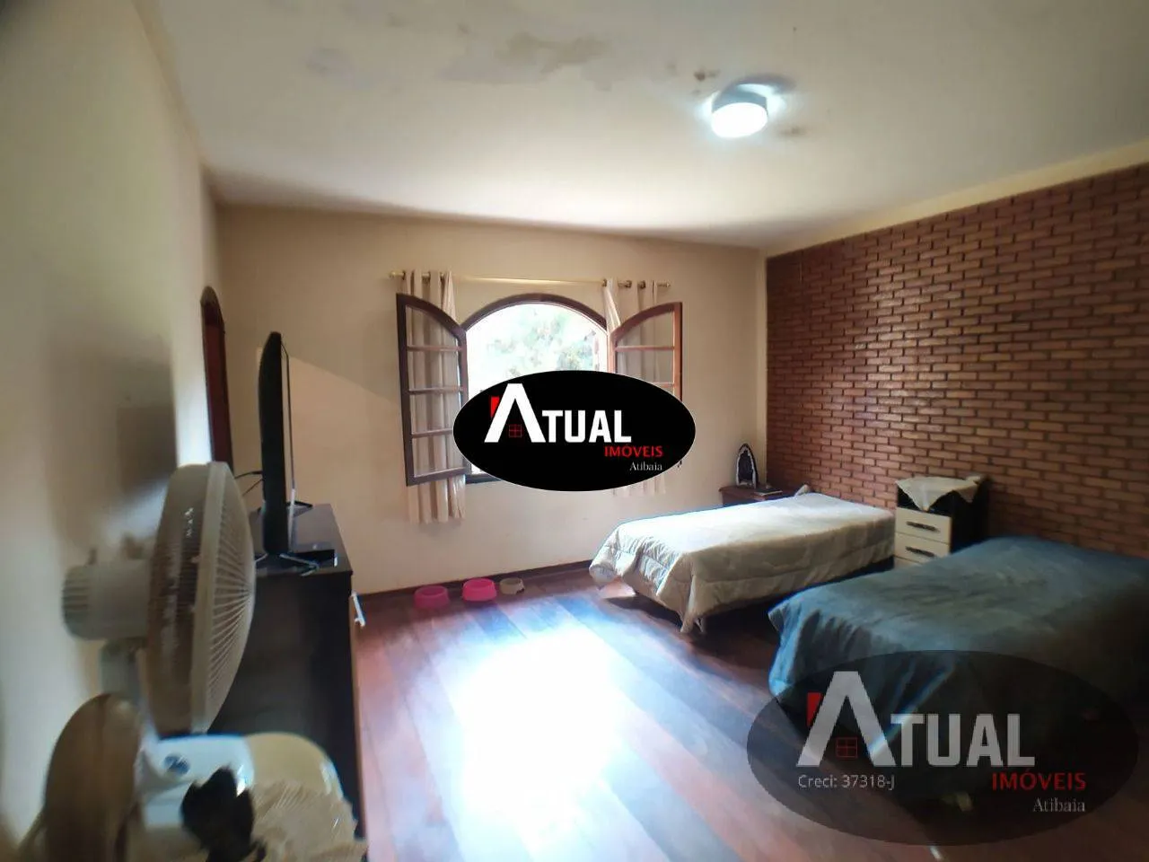 Casa à venda de 2.000 m² em Atibaia, SP, Brasil