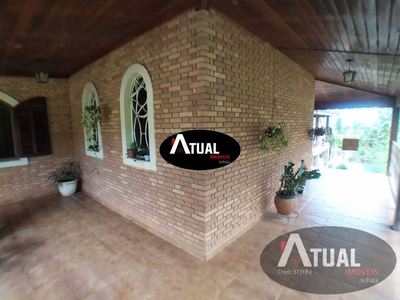 Casa à venda de 2.000 m² em Atibaia, SP, Brasil
