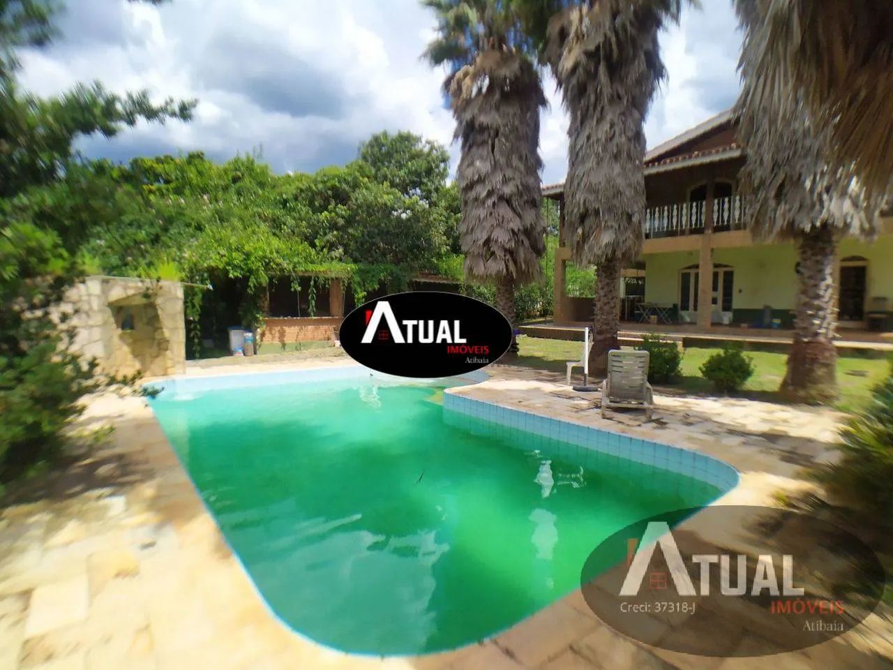 Casa à venda de 2.000 m² em Atibaia, SP, Brasil