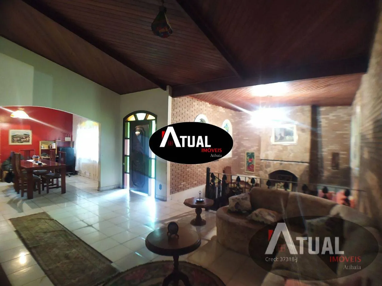 Casa à venda de 2.000 m² em Atibaia, SP, Brasil