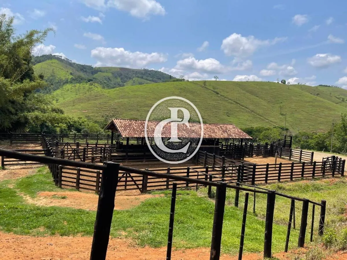 Fazenda à venda de 800 ha em Taubaté, SP, Brasil