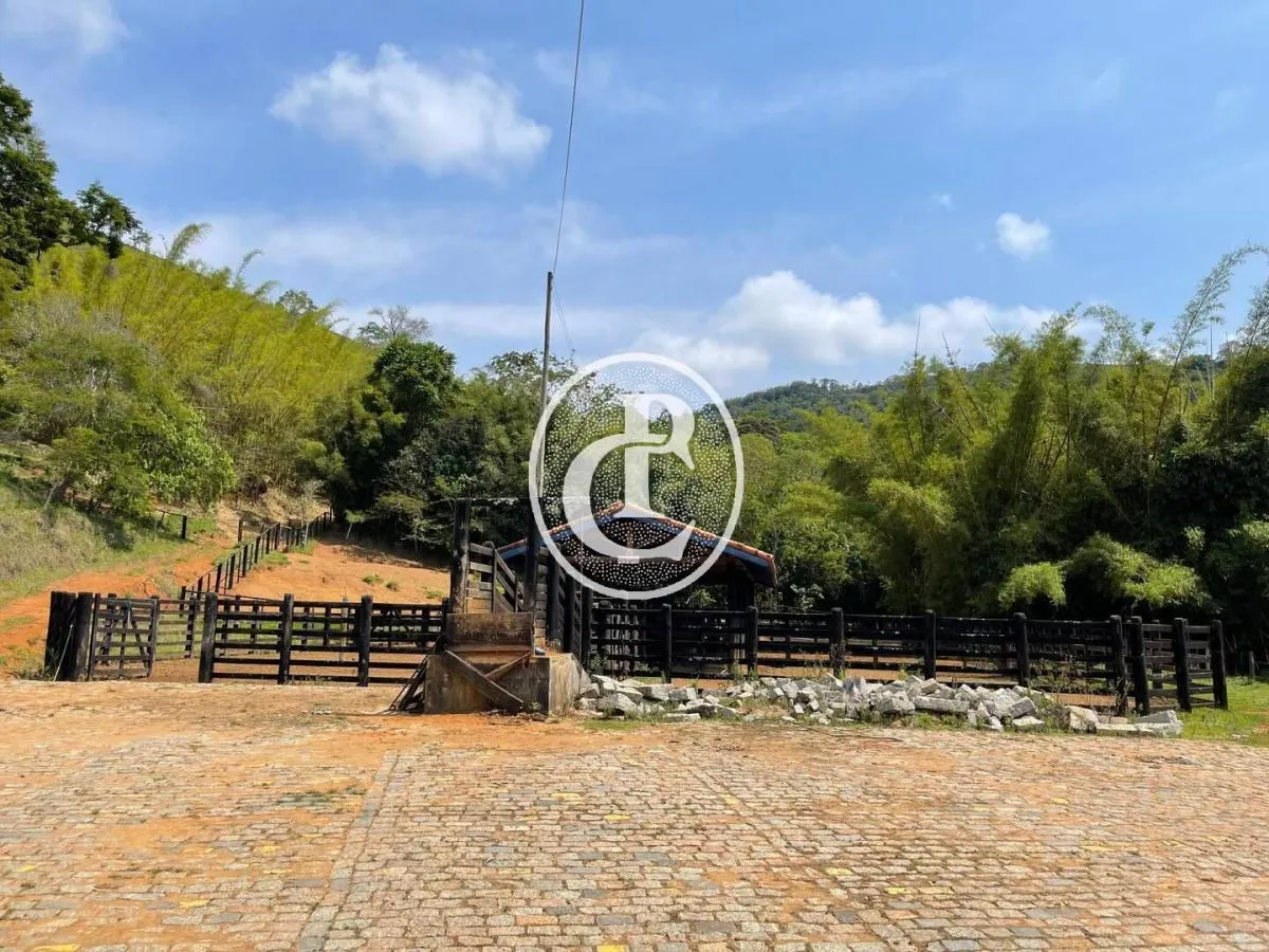 Fazenda à venda de 800 ha em Taubaté, SP, Brasil