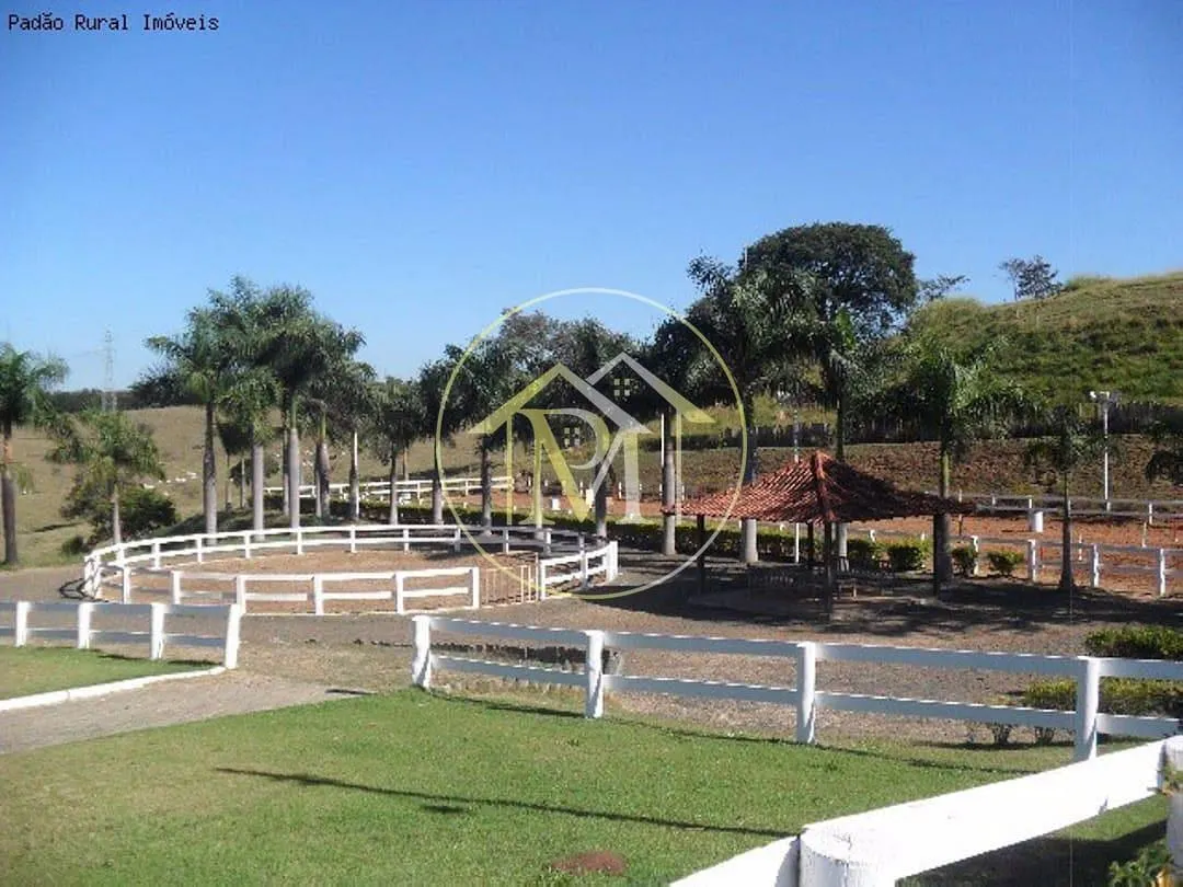 Sítio à venda de 10 ha em Porto Feliz, SP, Brasil