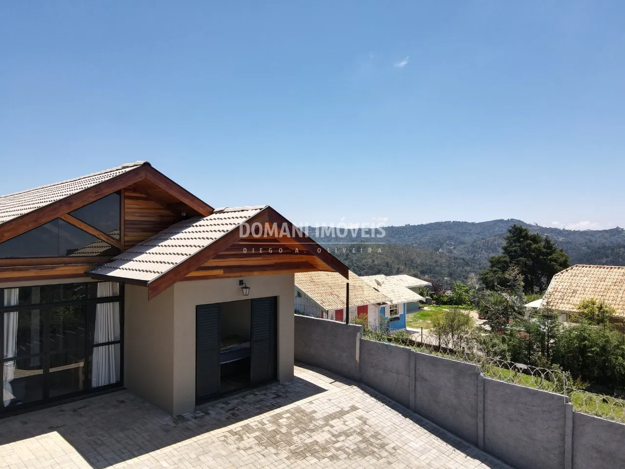 Casa à venda de 446 m² em Campos do Jordão, SP, Brasil
