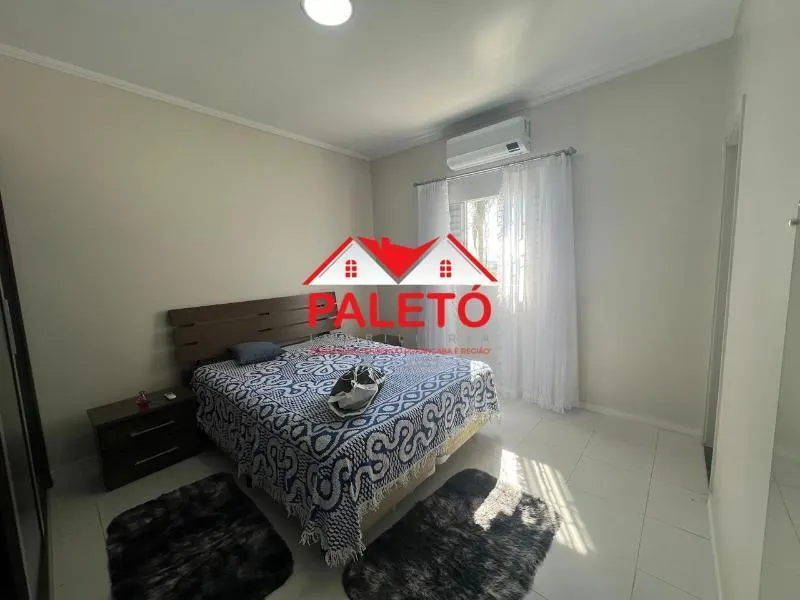 Sítio à venda de 7 ha em Porangaba, SP, Brasil