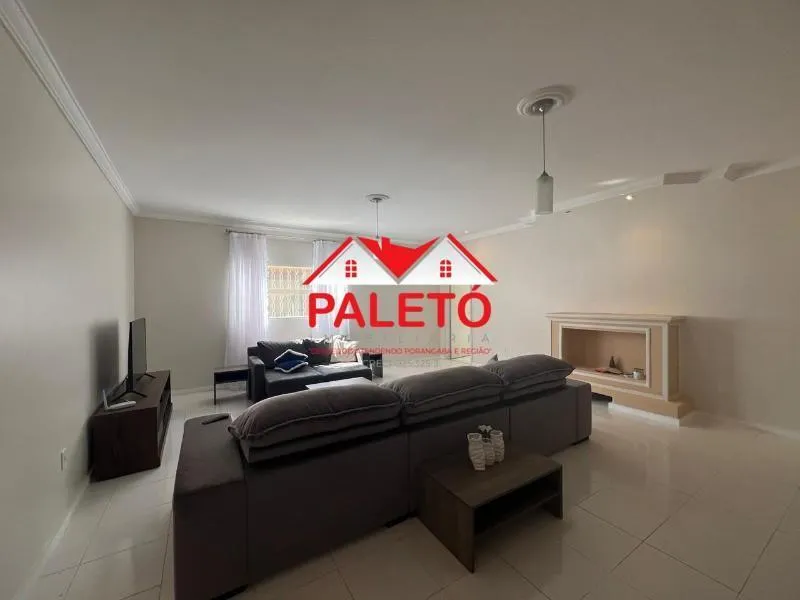 Sítio à venda de 7 ha em Porangaba, SP, Brasil