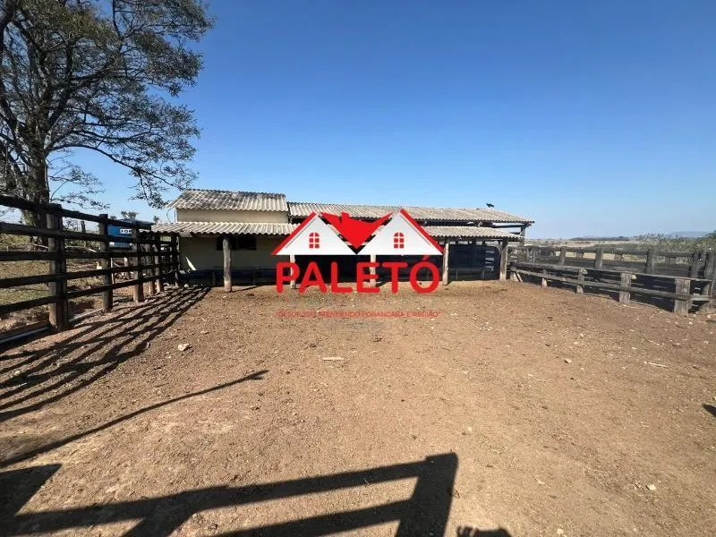 Sítio à venda de 7 ha em Porangaba, SP, Brasil
