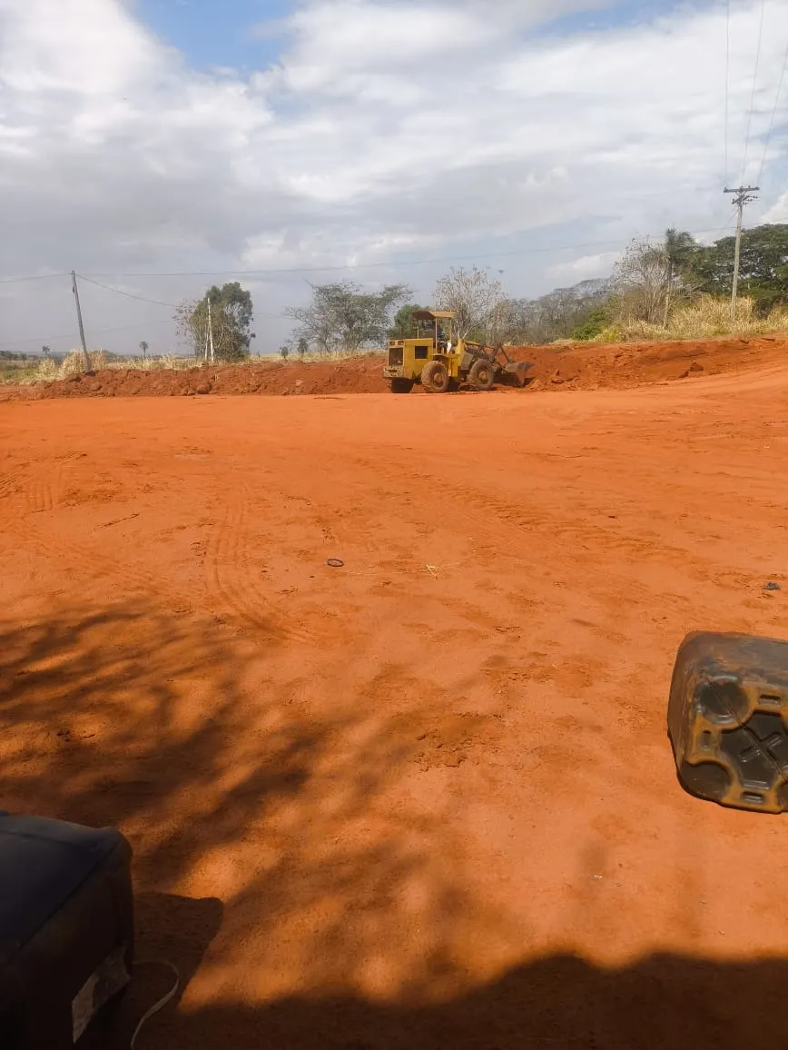 Terreno à venda de 2 ha em Valentim Gentil, SP, Brasil