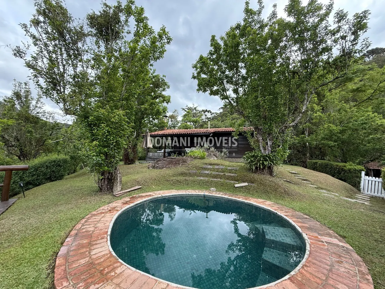 Sítio à venda de 2 ha em Campos do Jordão, SP, Brasil