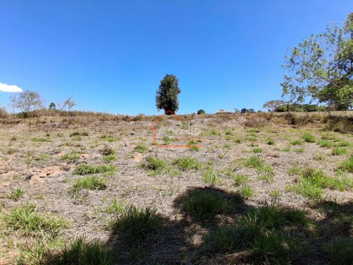 Chácara à venda de 235 m² em Engenheiro Coelho, SP, Brasil