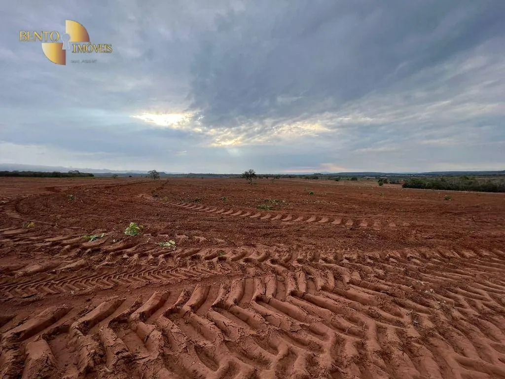 Fazenda à venda de 4.319 ha em Chapada dos Guimarães, MT, Brasil