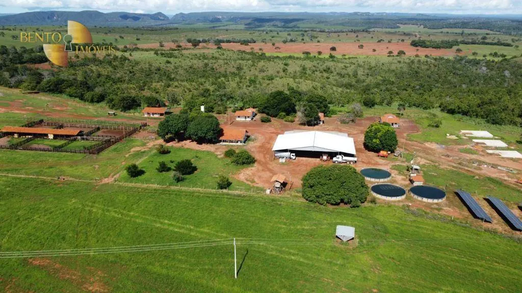 Fazenda à venda de 4.319 ha em Chapada dos Guimarães, MT, Brasil