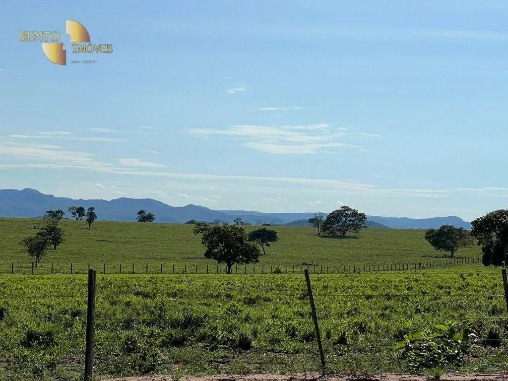Fazenda à venda de 4.319 ha em Chapada dos Guimarães, MT, Brasil
