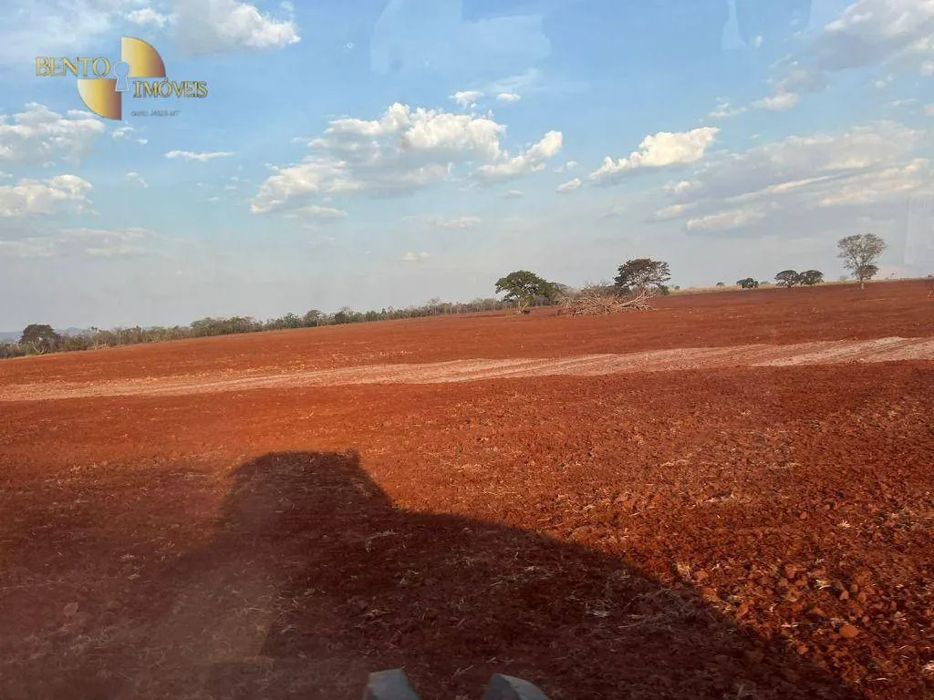 Fazenda à venda de 4.319 ha em Chapada dos Guimarães, MT, Brasil