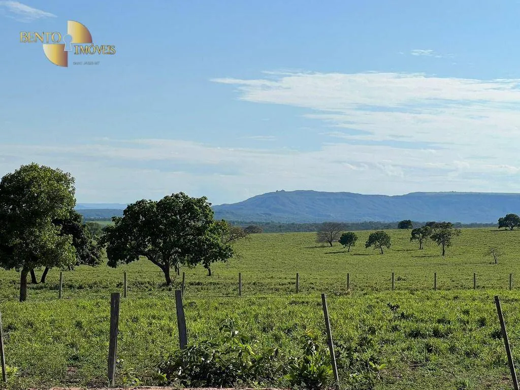 Fazenda à venda de 4.319 ha em Chapada dos Guimarães, MT, Brasil