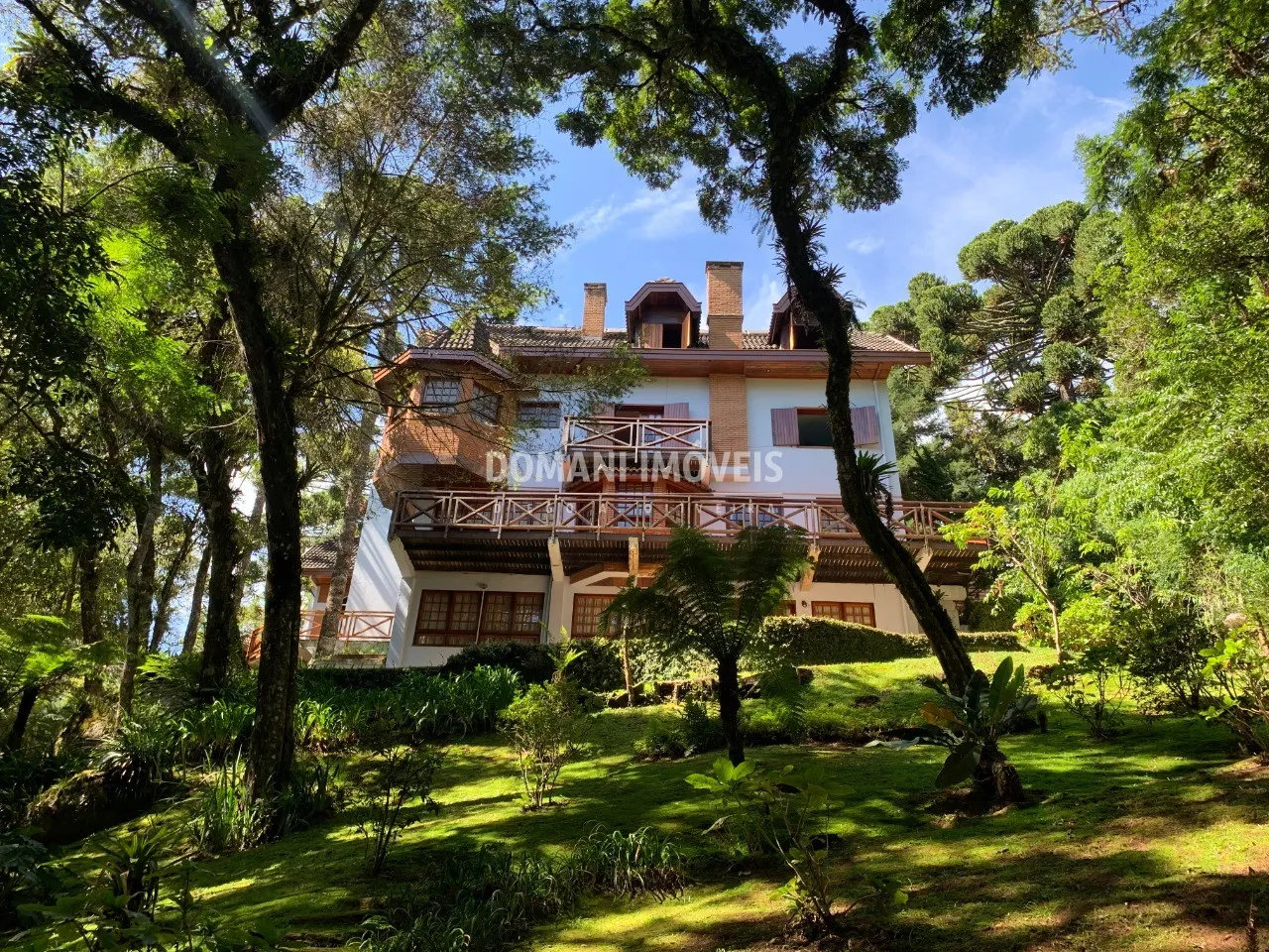 House for sale of 3,180 m² in Campos do Jordão, SP, Brazil