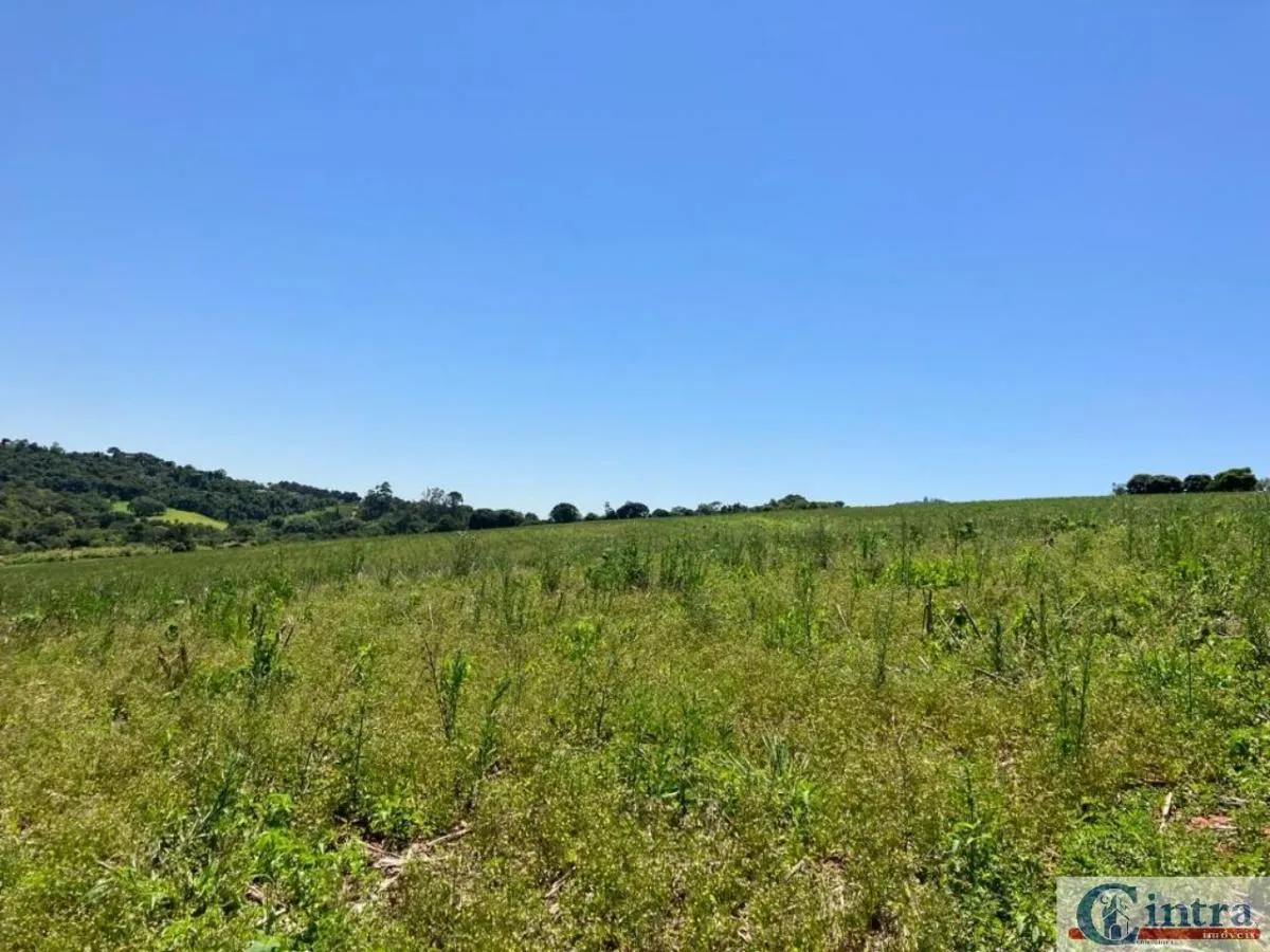 Sítio à venda de 14 ha em Bragança Paulista, SP, Brasil
