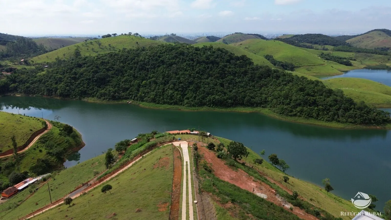 Sítio à venda de 8 ha em São José dos Campos, SP, Brasil