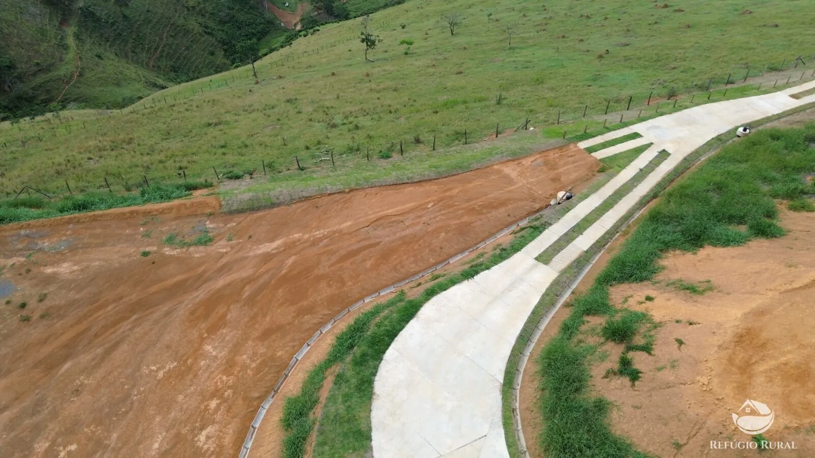 Sítio à venda de 8 ha em São José dos Campos, SP, Brasil