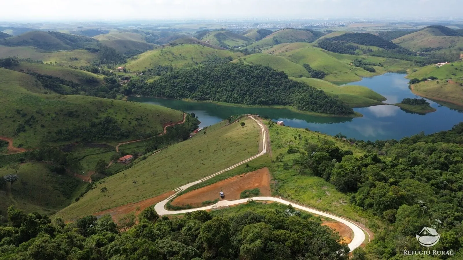 Sítio à venda de 8 ha em São José dos Campos, SP, Brasil