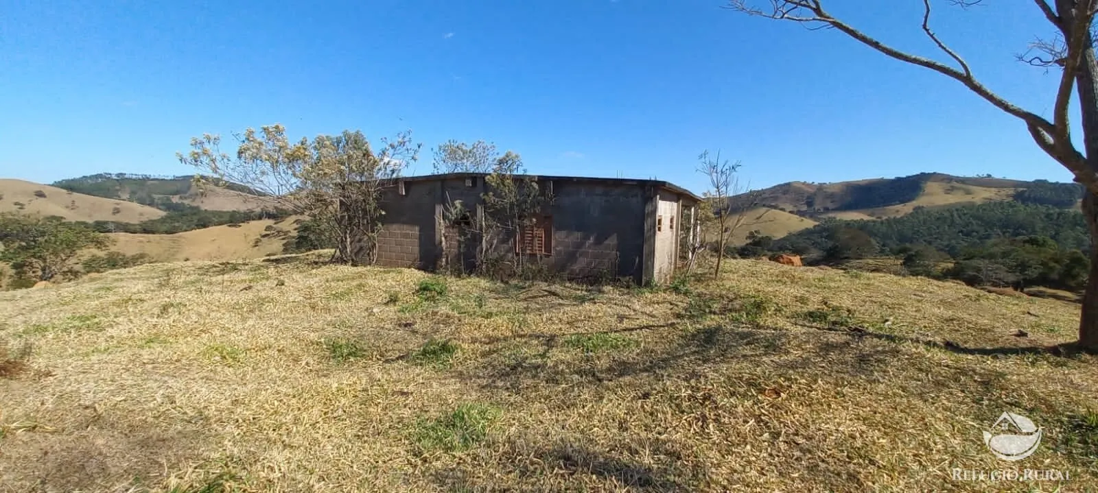 Sítio à venda de 91 ha em Silveiras, SP, Brasil