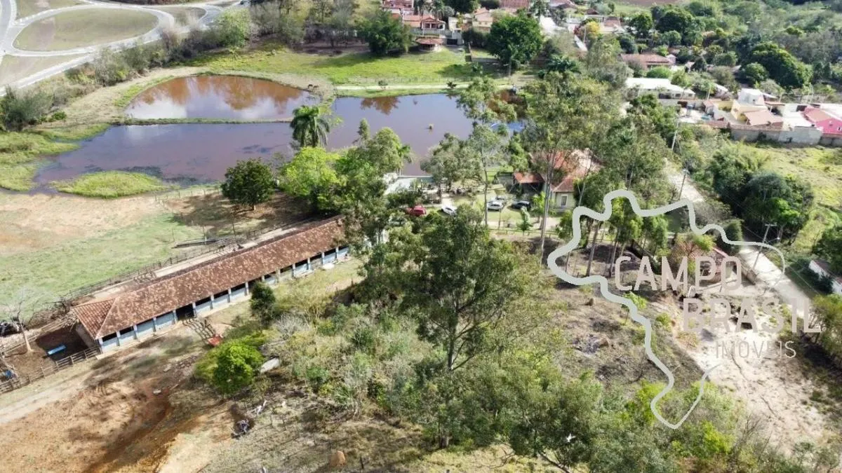 Sítio à venda de 5 ha em Cachoeira Paulista, SP, Brasil