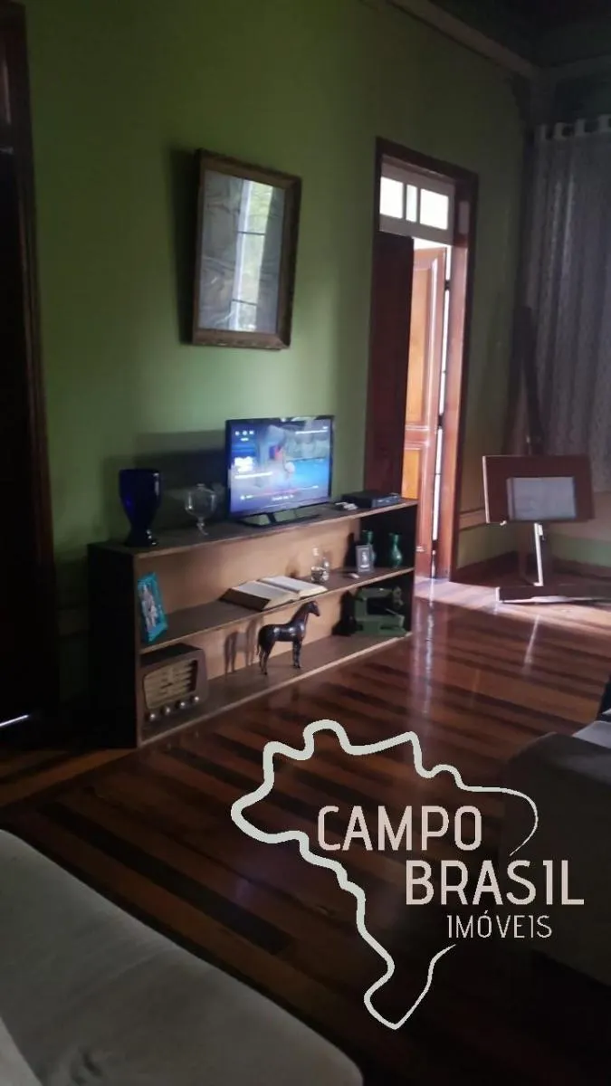 Sítio à venda de 5 ha em Cachoeira Paulista, SP, Brasil