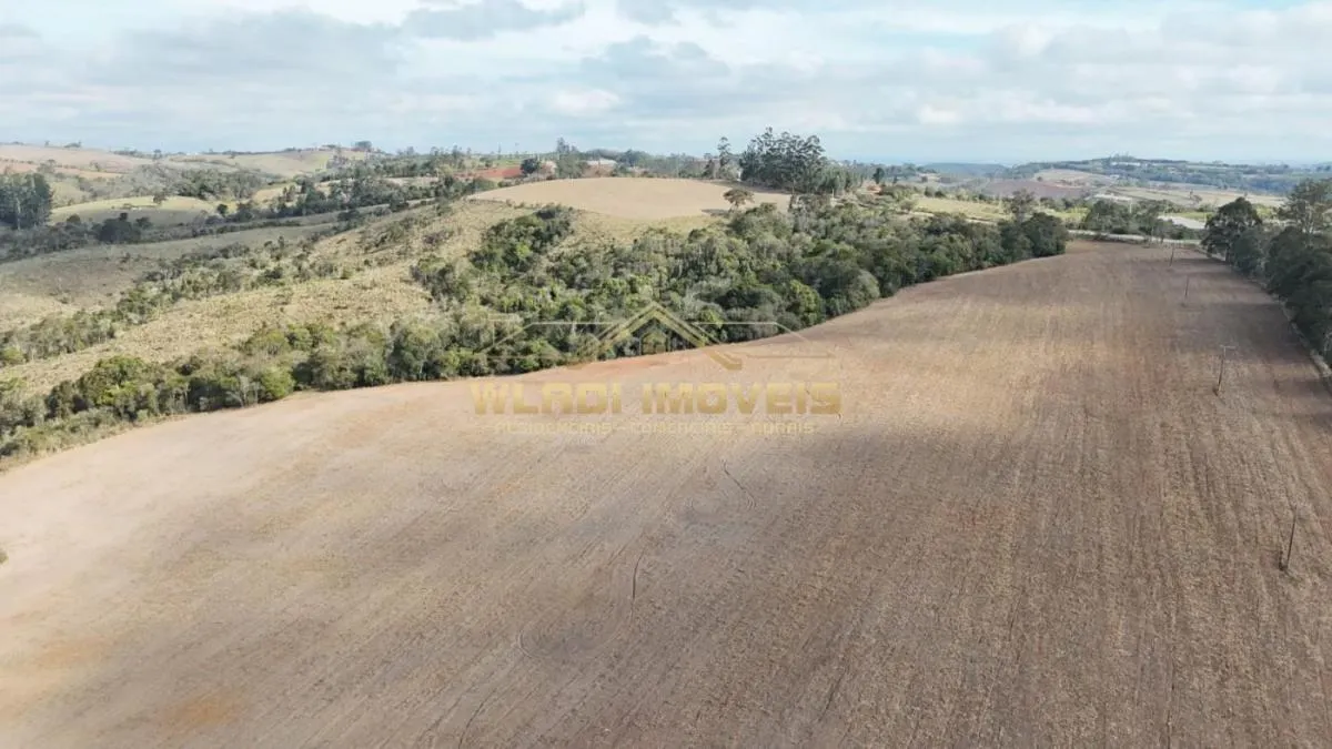 Sítio à venda de 48 ha em São Miguel Arcanjo, SP, Brasil
