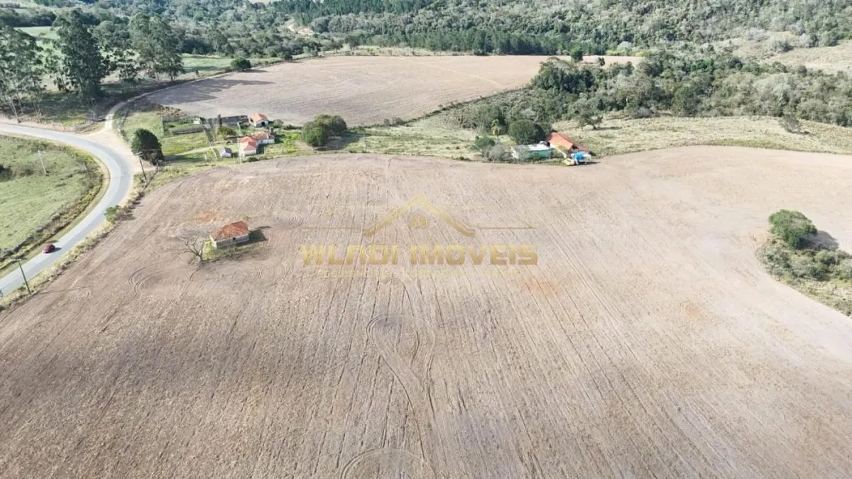 Sítio à venda de 48 ha em São Miguel Arcanjo, SP, Brasil