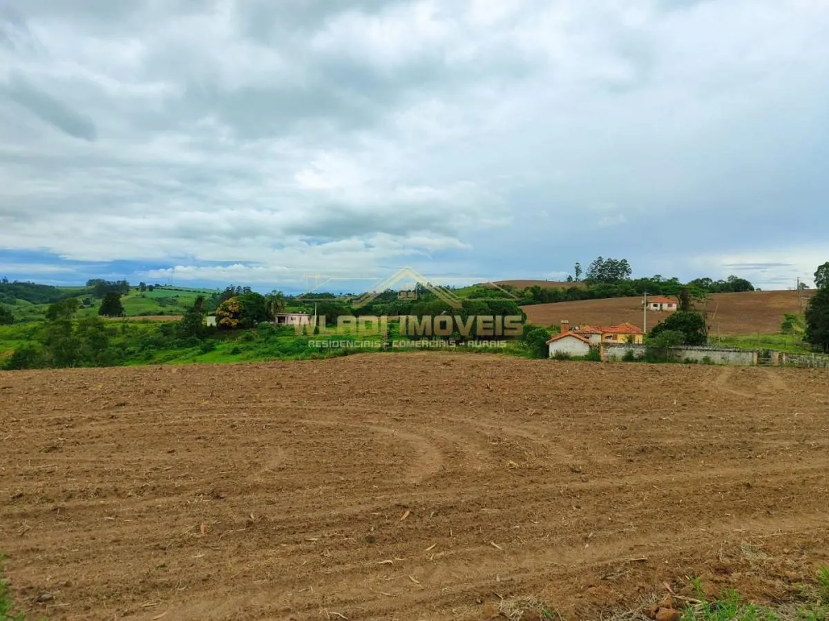 Sítio à venda de 48 ha em São Miguel Arcanjo, SP, Brasil