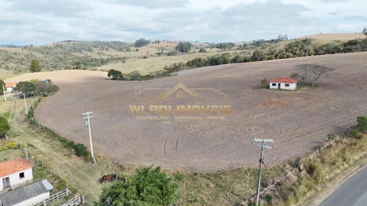 Sítio à venda de 48 ha em São Miguel Arcanjo, SP, Brasil