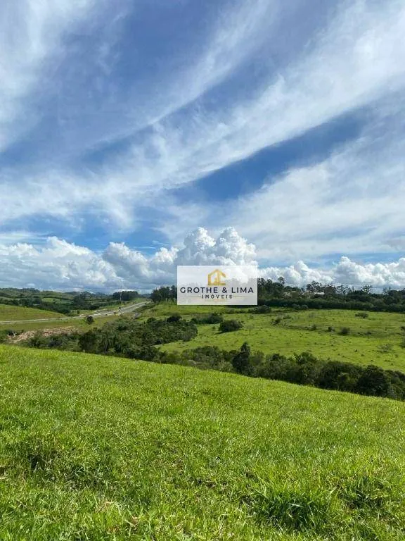 Chácara à venda de 3.300 m² em São José dos Campos, SP, Brasil