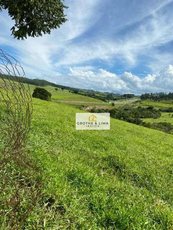 Chácara à venda de 3.300 m² em São José dos Campos, SP, Brasil