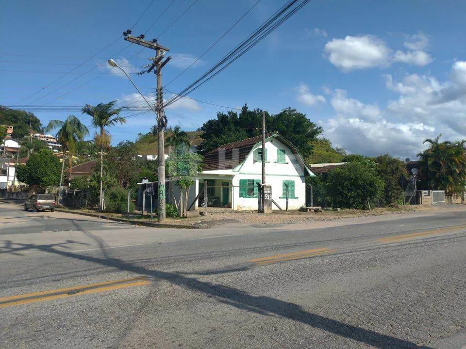 Casa à venda de 570 m² em Brusque, SC, Brasil